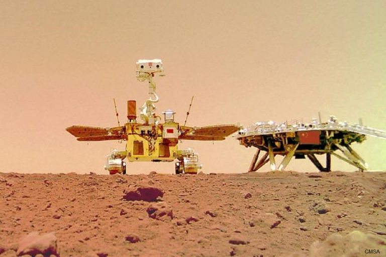 China divulga primeiros vídeos de seu rover em Marte